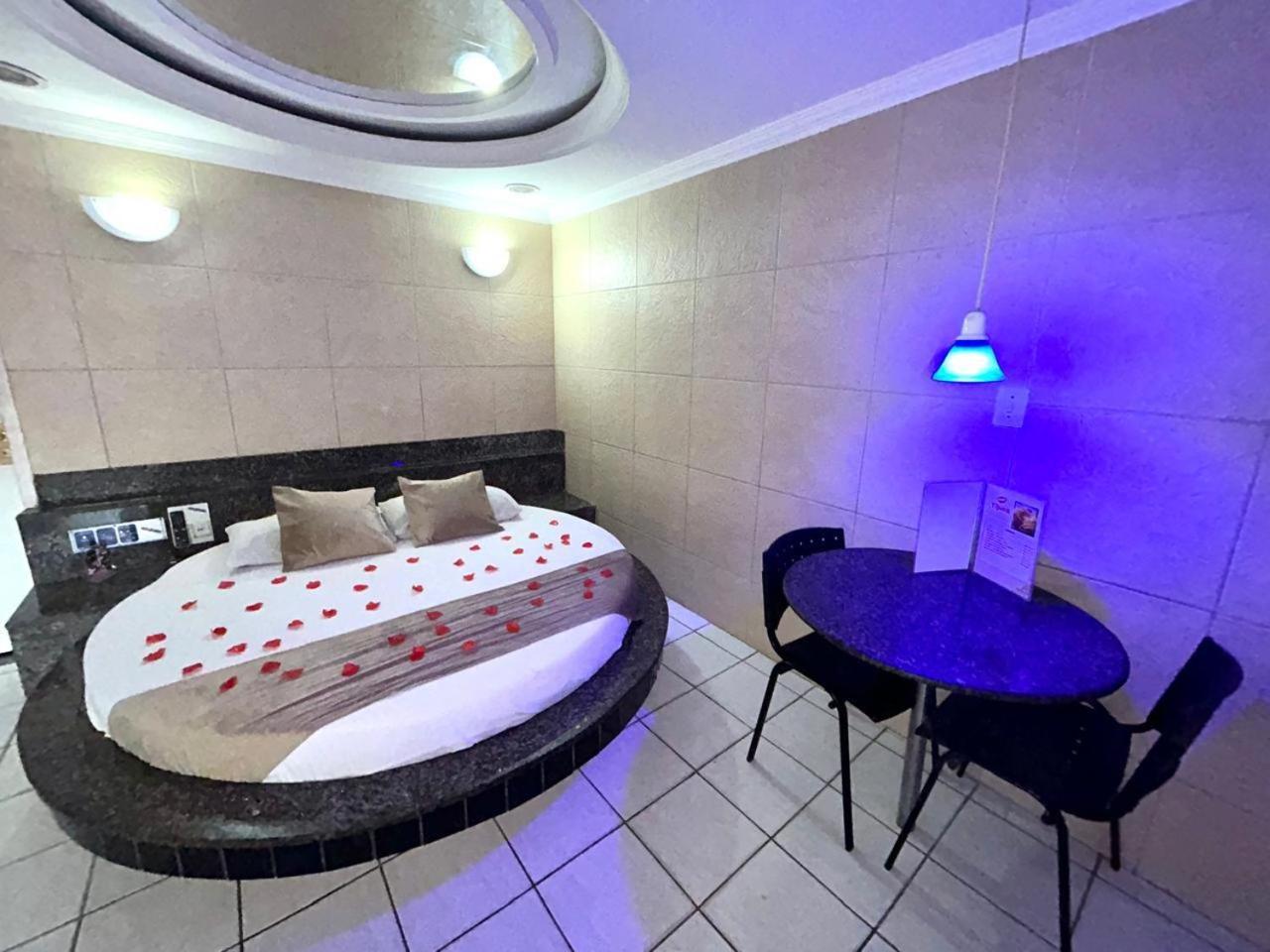 Motel Tijuca 热博阿陶 外观 照片