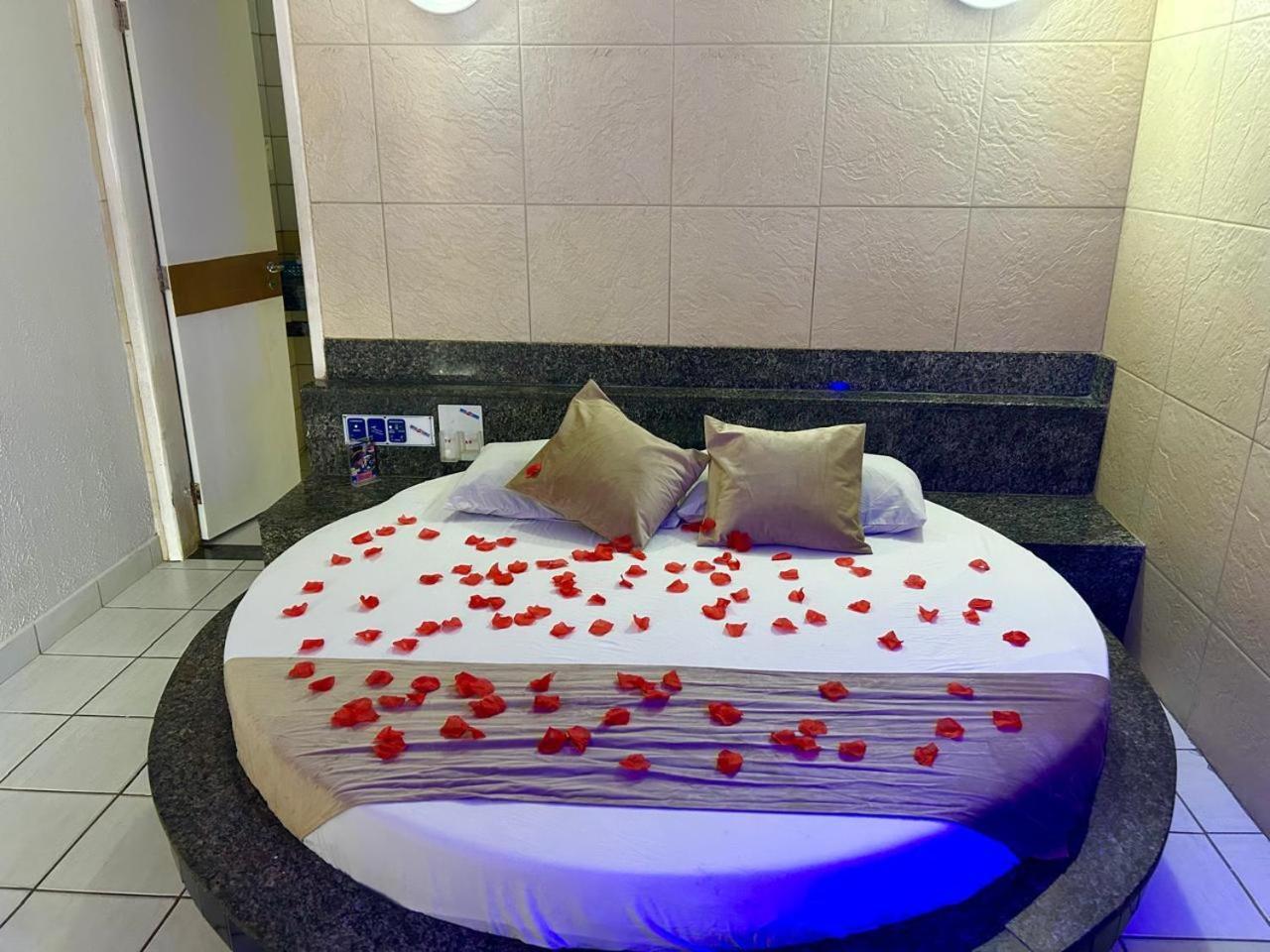 Motel Tijuca 热博阿陶 外观 照片